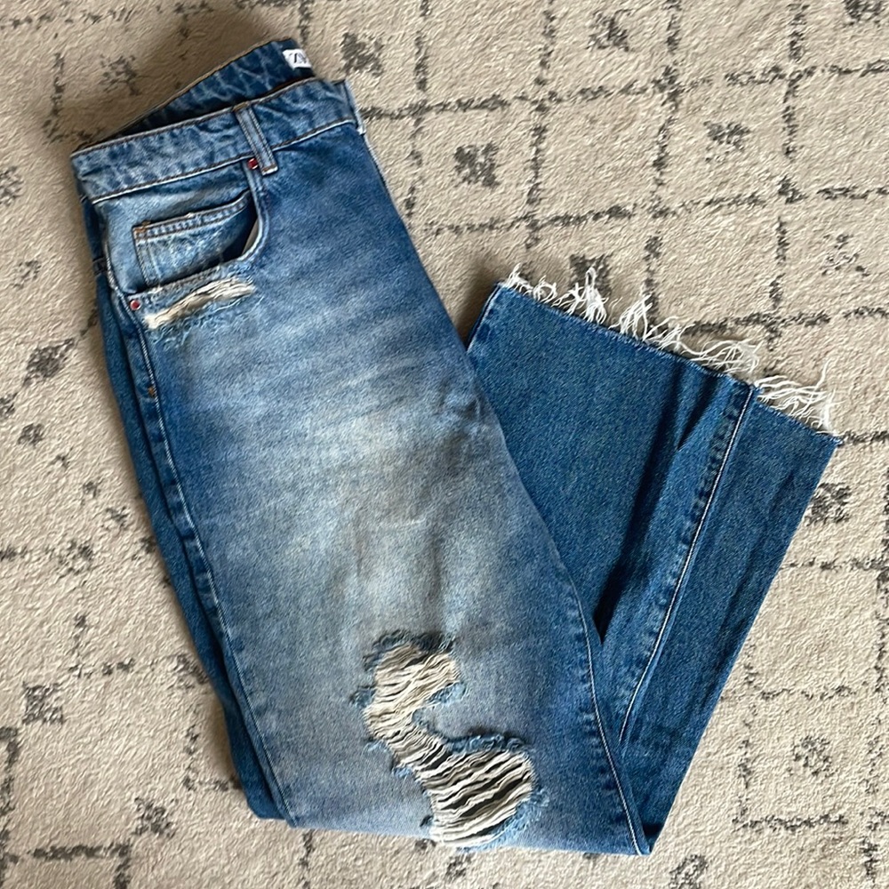 ZARA Distressed Jeans